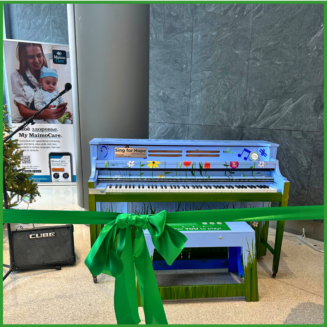 Sing for Hope Pianist performing